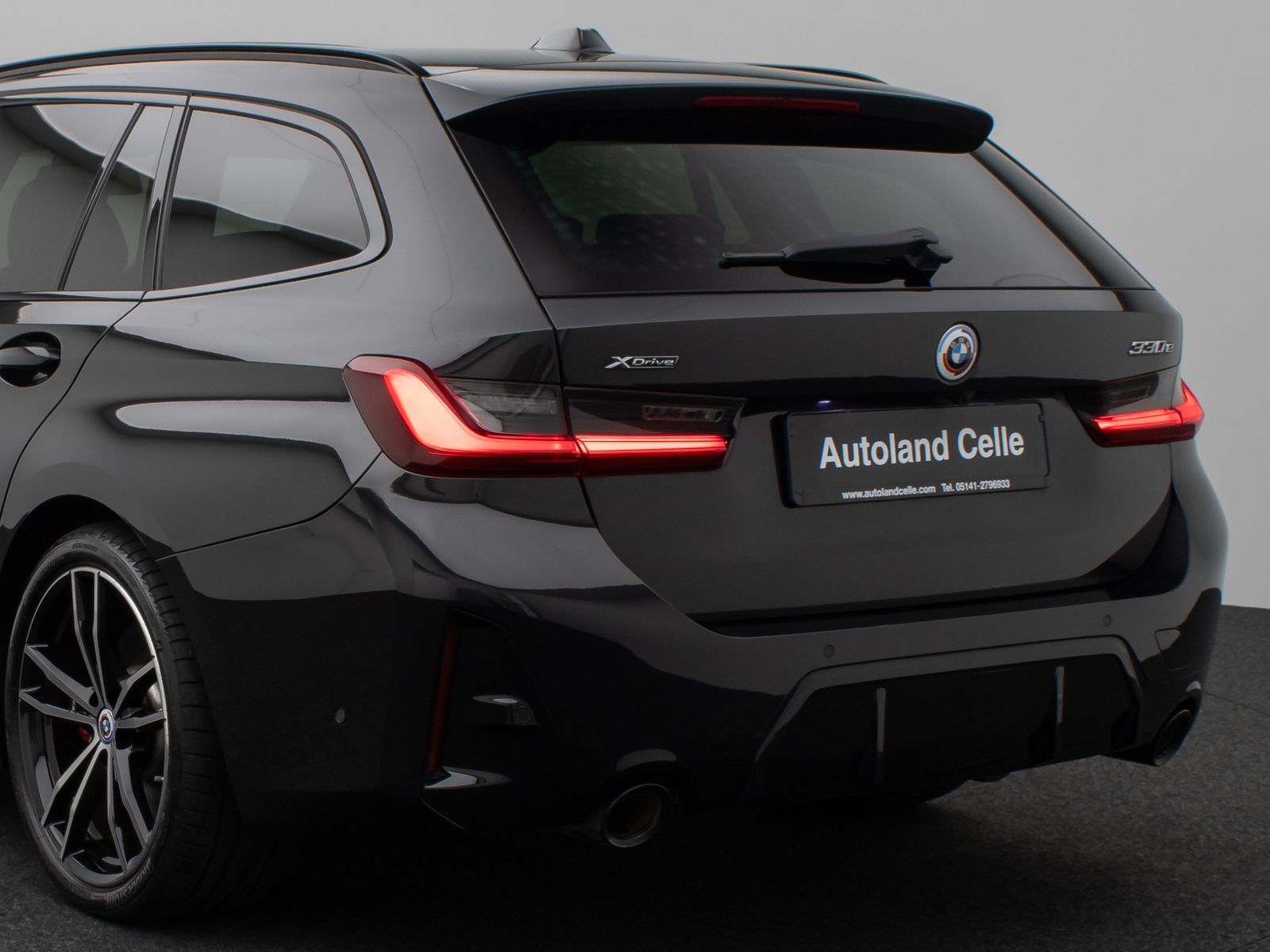 Fahrzeugabbildung BMW 330e xD M Sport Pro Kamera HUD DAB H/K Stop&Go