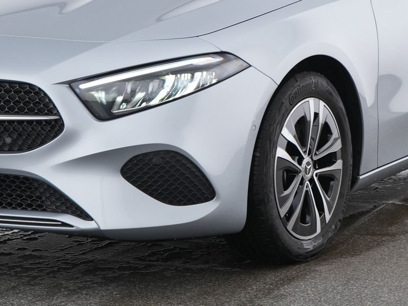 Fahrzeugabbildung Mercedes-Benz A 180 d Progressive*Kamera*LED*CarPlay*SHZ*PDC*