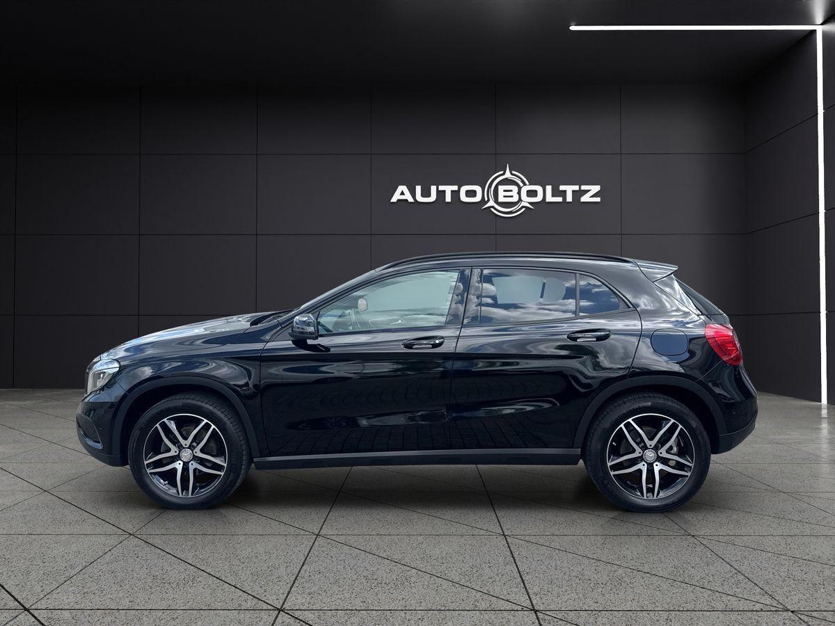 Mercedes-Benz GLA 200 Urban Navi Night.P. Klima BiXenon