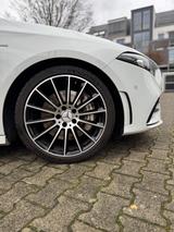 Mercedes-Benz A 35 AMG Mercedes-AMG A 35 4MATIC DCT Merced... - Mercedes-Benz A 35 AMG: 5 Türen