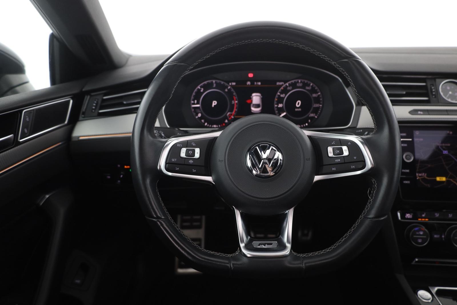 Volkswagen Arteon 2.0 TDI DSG R-Line 4M LED Navi Panorama