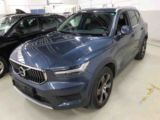 Volvo XC 40 Inscription AWD AHK/Pano/