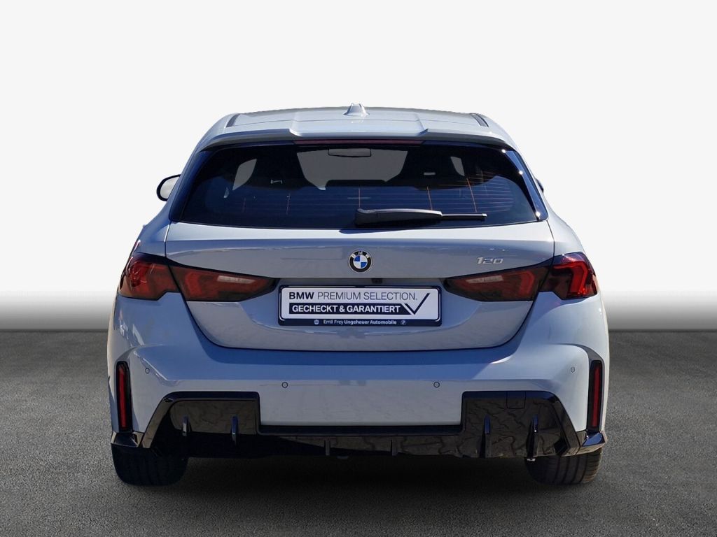 BMW 120 - Bild 6