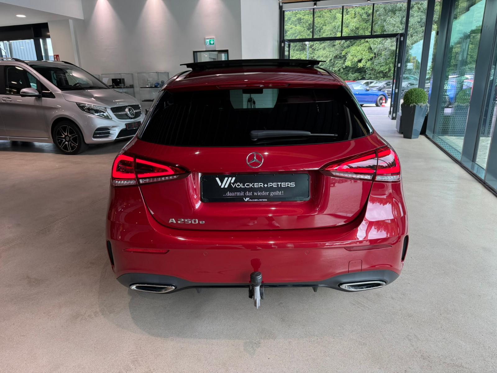 Mercedes-Benz A 250 e /FAP/DISTRO/AHK/AMG/NIGHT/PANO/KAMERA/