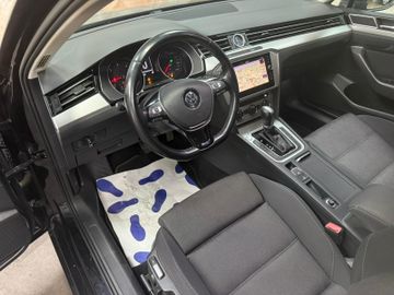 Volkswagen Passat Variant - 8