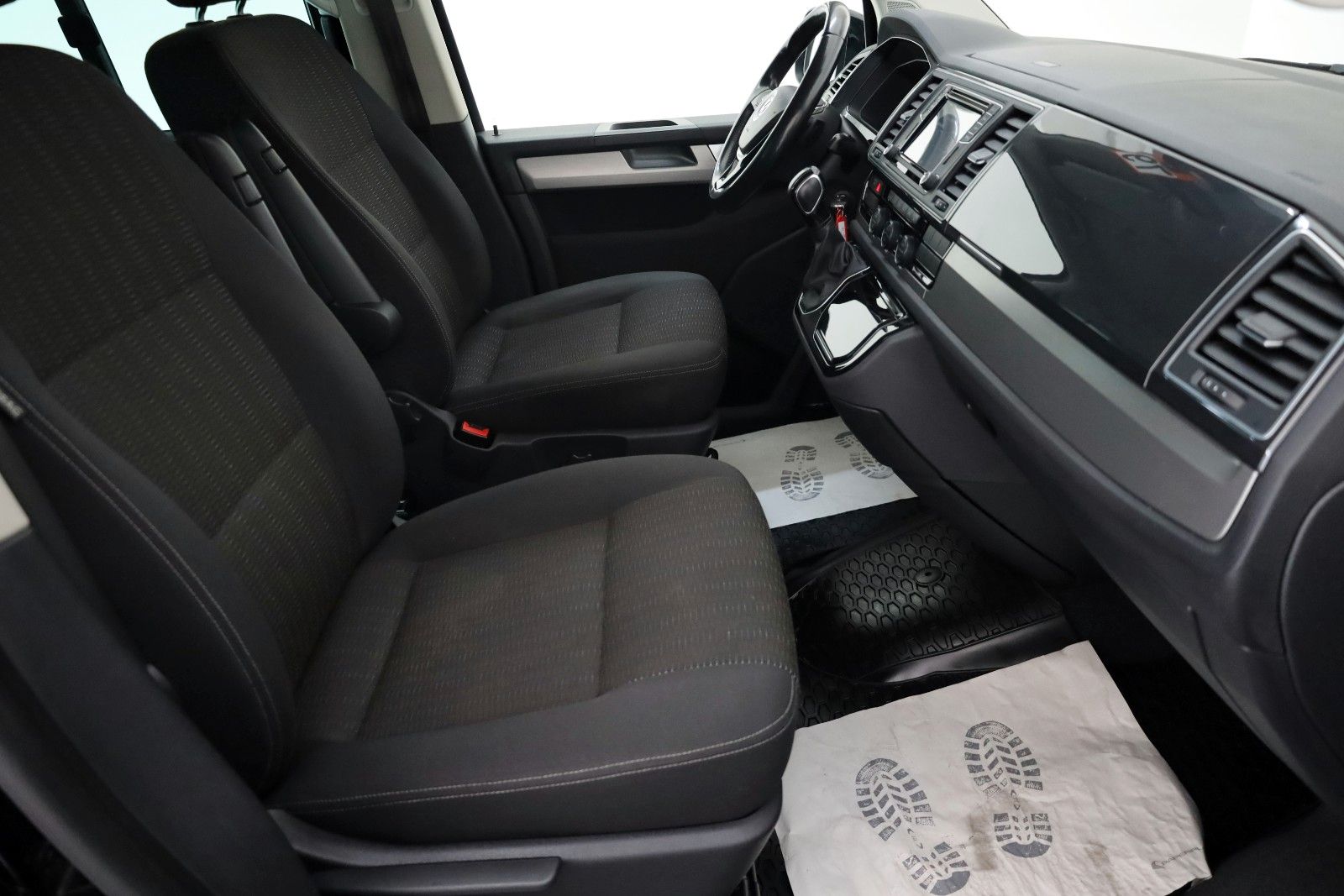 Fahrzeugabbildung Volkswagen T6 Multivan Comfortline Navi,SH,PDC,Kamera,AHK