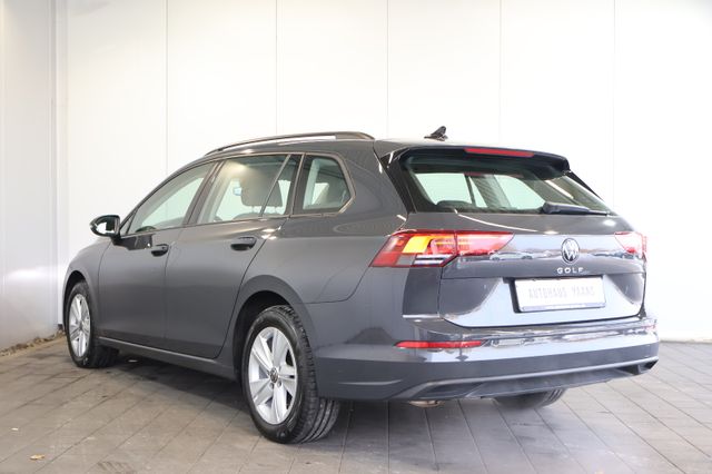 Volkswagen Golf VIII 2.0 TDI Life AID+CARPLAY+LED+AMBIENT