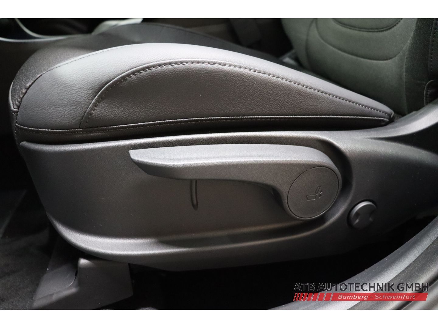 Fahrzeugabbildung Hyundai Tucson MY27 Trend PHEV 1.6 T-GDi 288 PS 6-AT 2WD