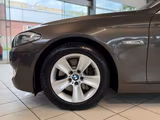 BMW 525 d Touring / Panorama-Dach/ AHK / SHz / NAVI - BMW 525 in Hamburg