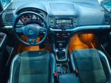 Volkswagen Sharan Highline BMT 4Motion PANO LEDER 7-SITZE - Volkswagen Sharan: Allradantrieb, 4motion