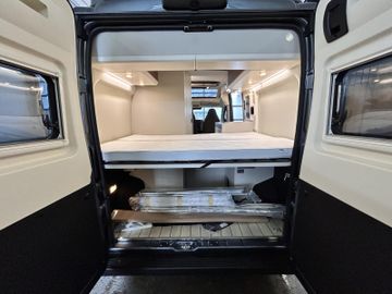 Westfalia Columbus 540 D 180PS 8G SOLAR SKYVIEW Schlafdach