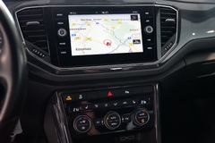 VW T-Roc 1.5 TSI Sport | Navi | App | ACC | AHK VW T-Roc 1.5 TSI Sport | Navi | App | ACC | AHK
