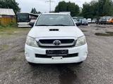 Toyota Hilux Double Cab 4x4 Klima+SHZ+Diff.-Sperre - Toyota Hilux aus 2010 mit Diesel-Antrieb