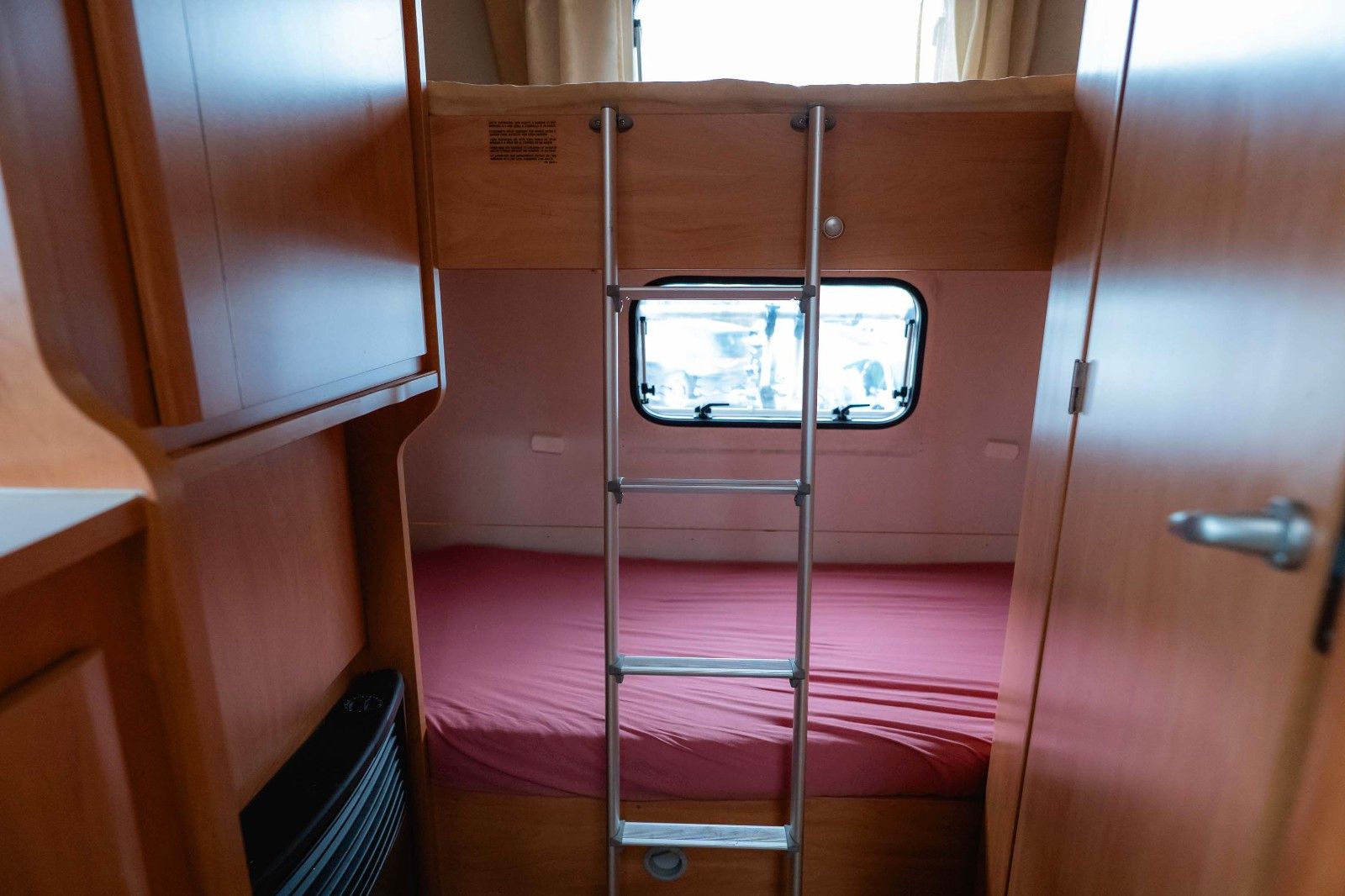 Fahrzeugabbildung Fiat Ducato Orange Camp *6 Schlafplätze*Markise*