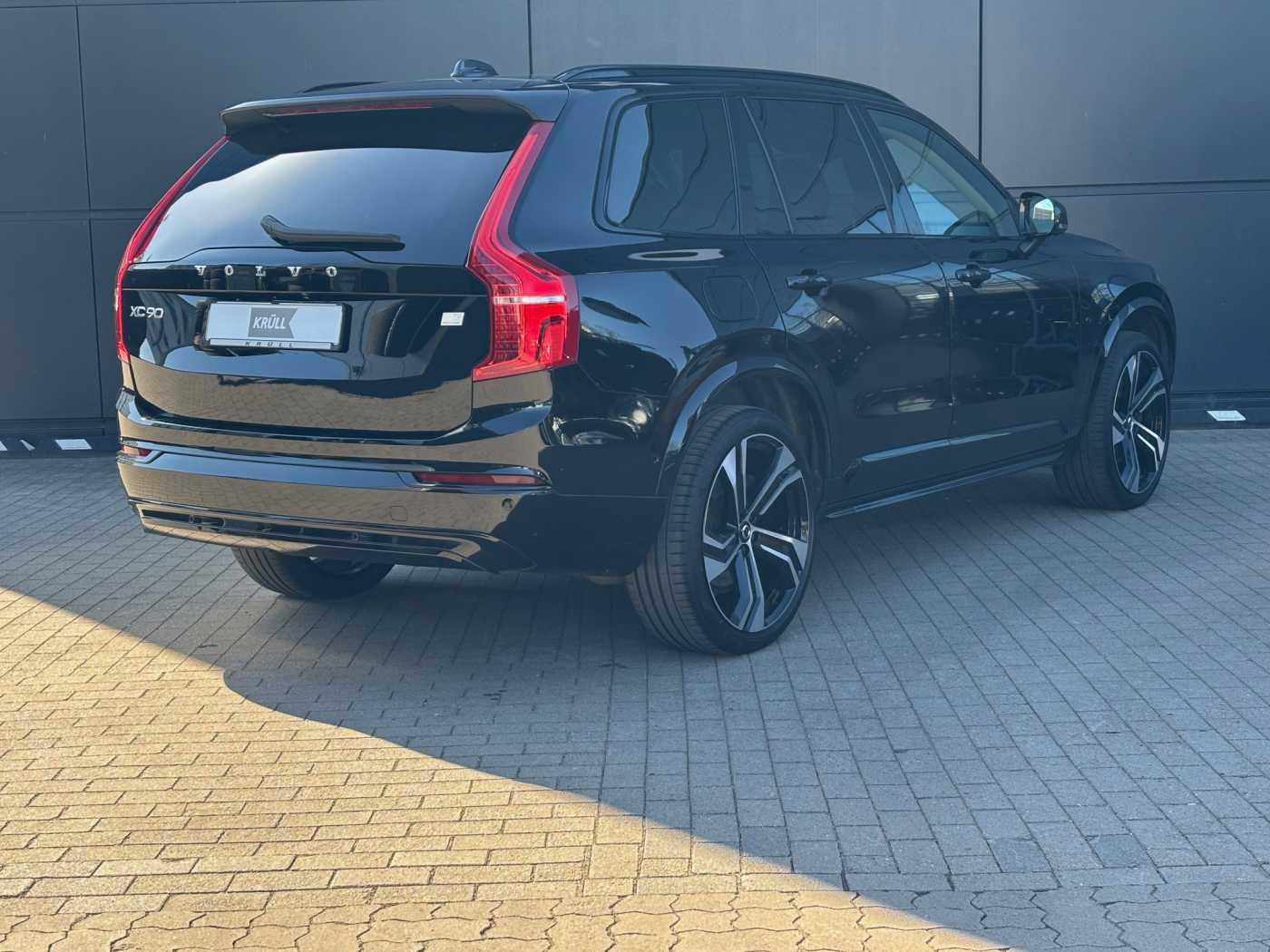 Volvo XC90 T8 Ultimate Dark, B&W, Luftfahr. uvm.