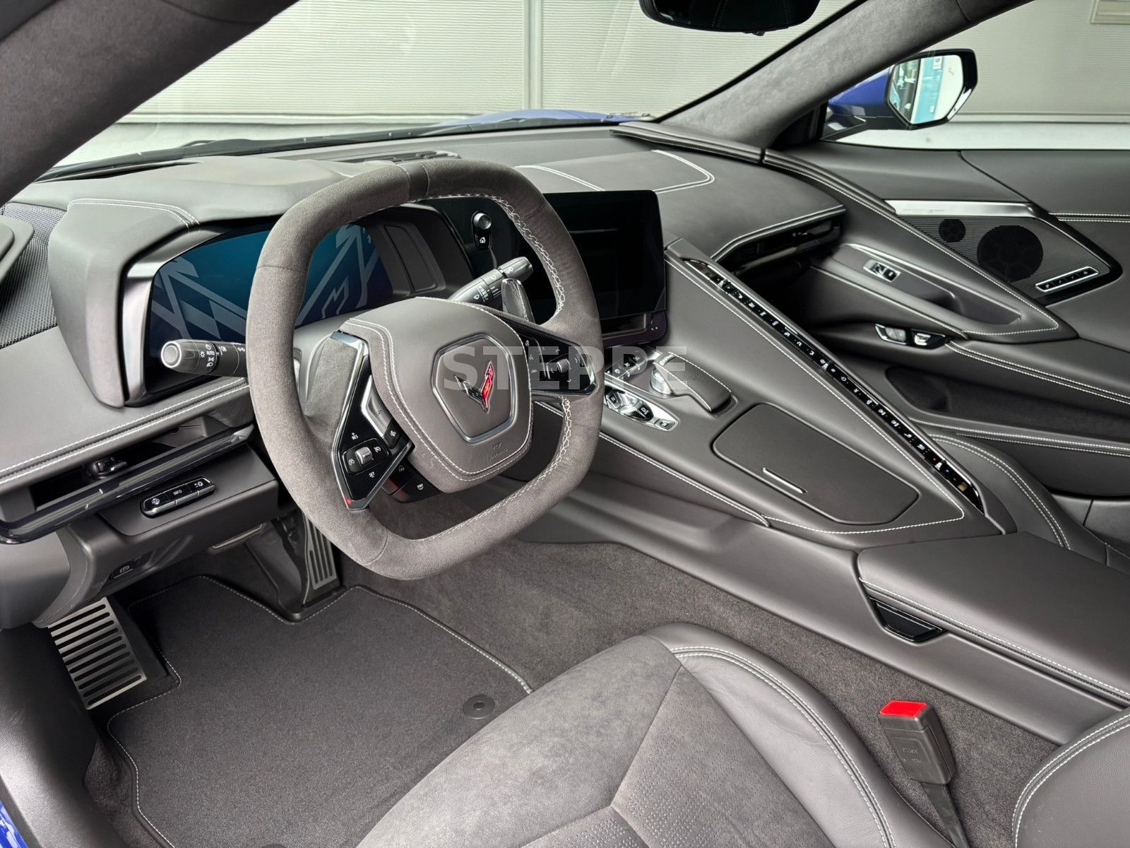 Corvette C8 Stingray Coupe 2025 3LT EUModell STEPPE