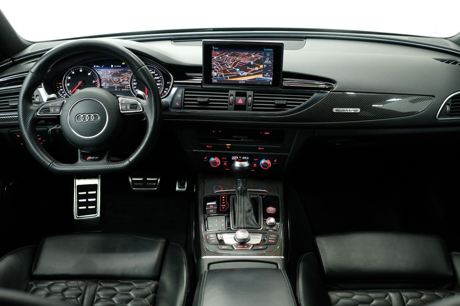 Fahrzeugabbildung Audi RS6 Avant 4.0 TFSI quattro*CARBON*BOSE*21 ZOLL*