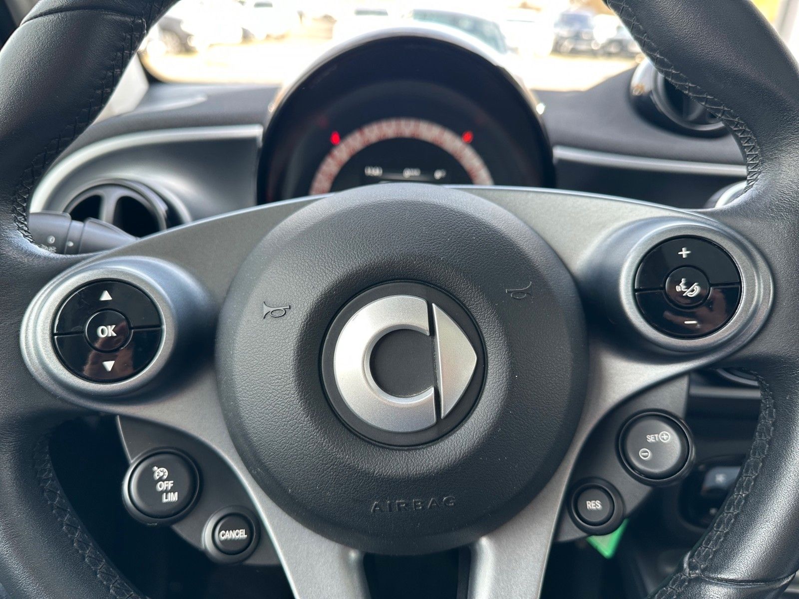Smart smart fortwo coupe passion Pano Shz Allwetter – Bild 15