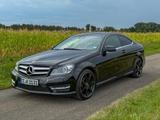 Mercedes-Benz C 180 Coupé - - Mercedes-Benz C 180 von privat