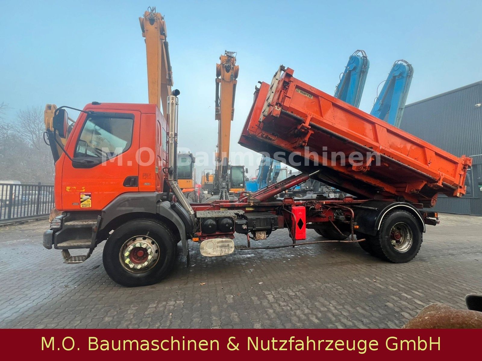 Fahrzeugabbildung Renault Kerax 260-19 / 4x2 / Marell  /