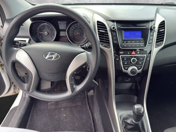 Hyundai i30 1.6 CRDi blue Classic SoundSys+Facelift