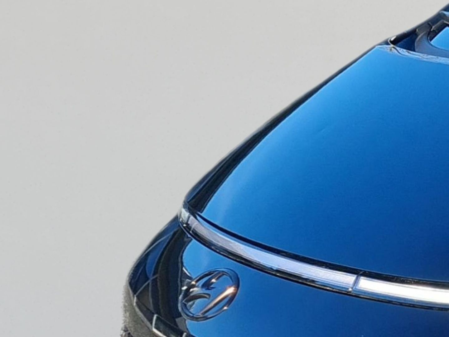 Fahrzeugabbildung Hyundai STARIA Signature 2.2 CRDi 7-Sitzer BOSE+AHK+360°