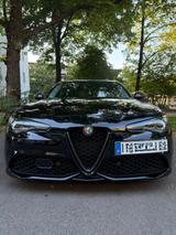 Alfa Romeo Giulia 2.0 Turbo 16V 206kW AT8-Q4 Veloce Veloce - Alfa Romeo Giulia von privat