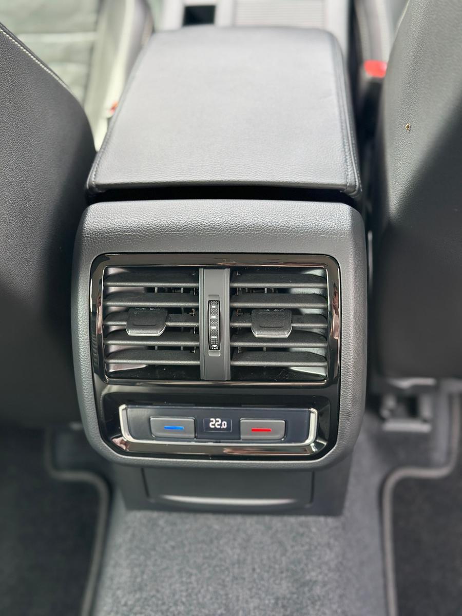 Volkswagen Passat Elegance Oryx-Weiß /ACC, миниатюра 28
