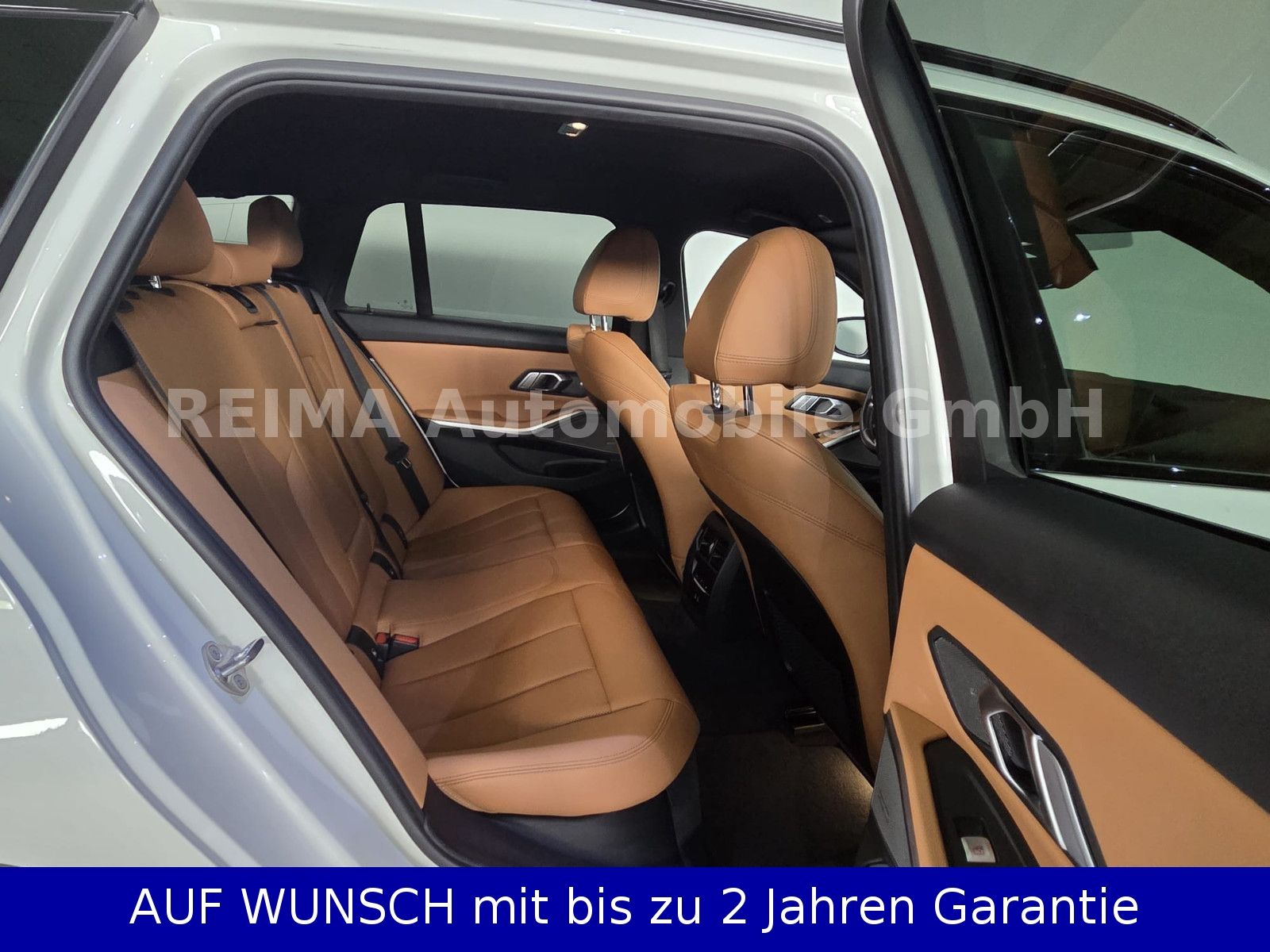 Fahrzeugabbildung BMW 320e Touring xDrive M Sport, LED, HUD