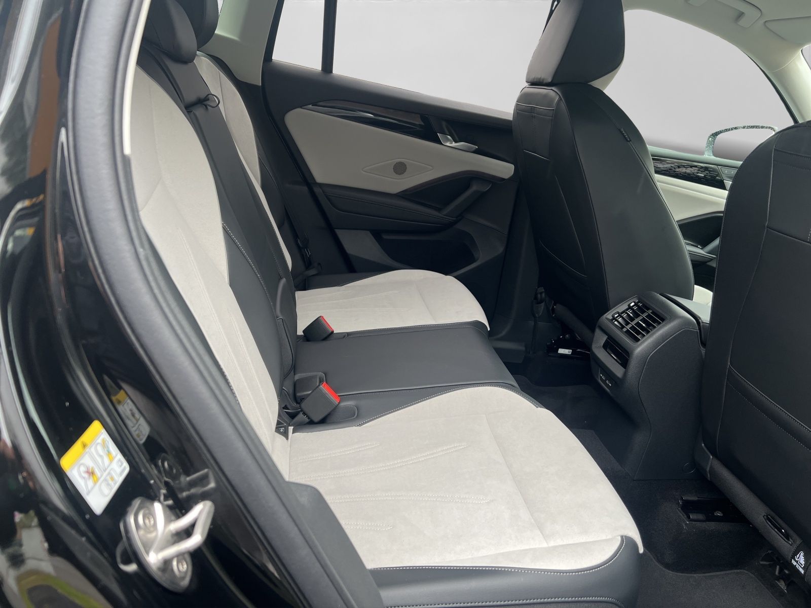 Volkswagen Tiguan - Bild 7