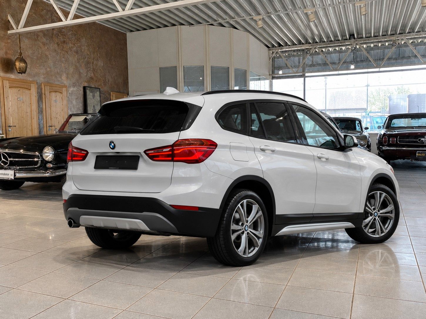 Fahrzeugabbildung BMW X1 xDrive 18 d Sport Line