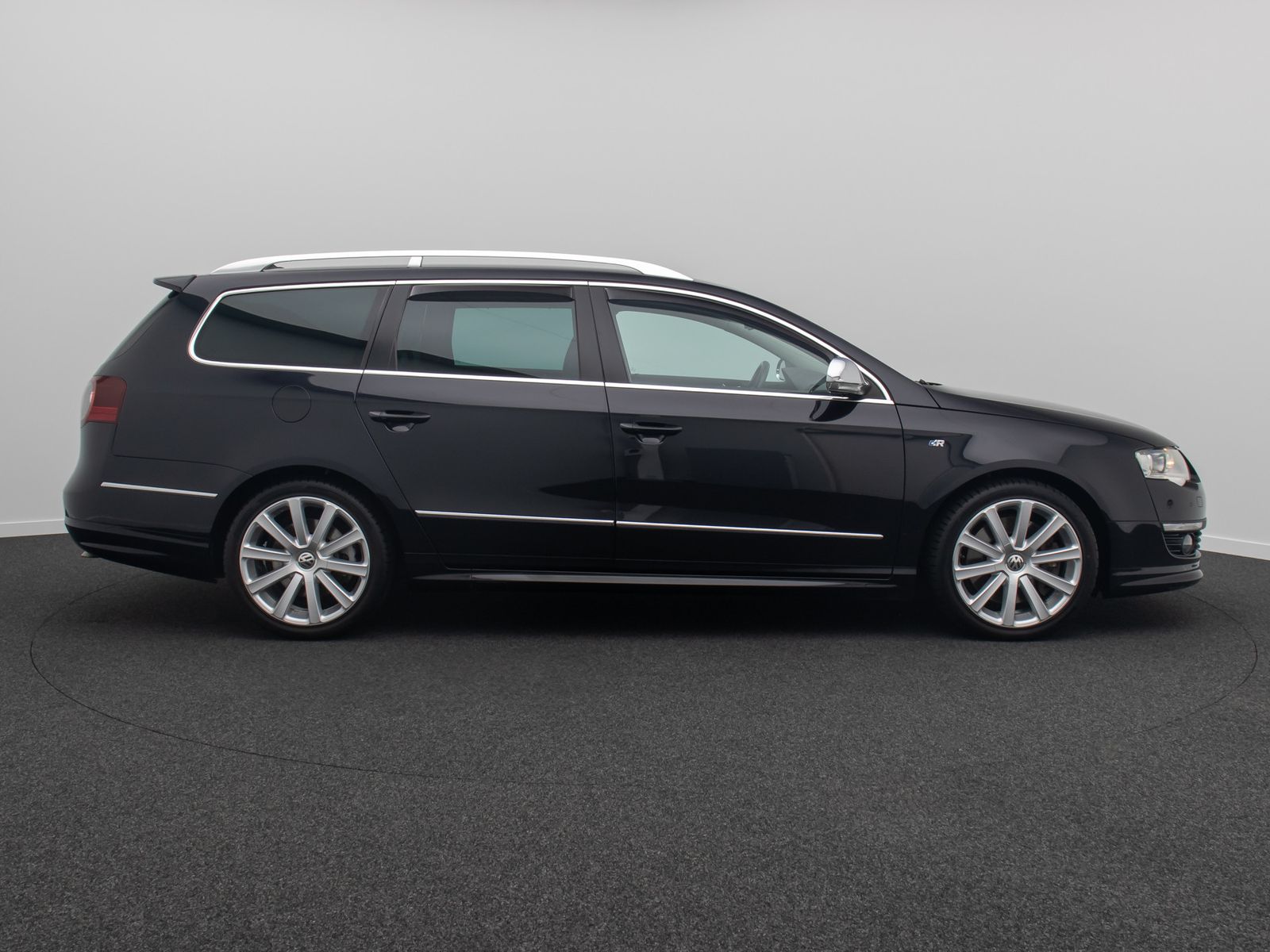 Fahrzeugabbildung Volkswagen Passat V6 FSI R-Line Edition Plus 4Motion AHK. K