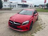 Mercedes-Benz A 250 7G-DCT LED - Mercedes-Benz A-Klasse: Rot