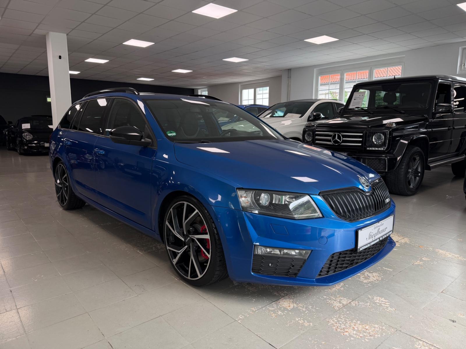 Skoda Octavia Combi RS 2.0 TDI/DSG/Pano/Navi/Leder