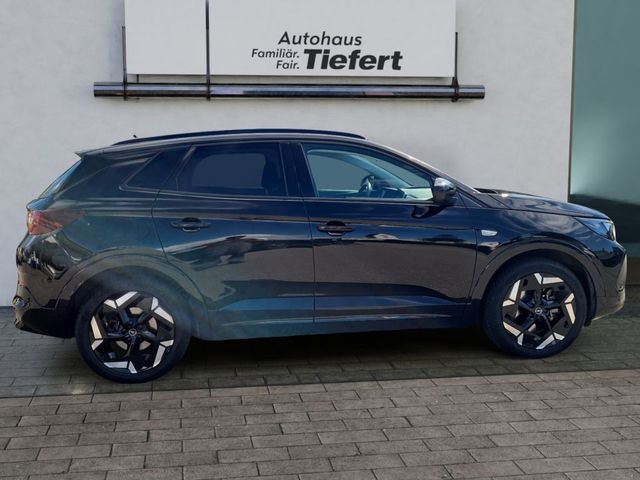 Grandland Plug-in-Hybrid 1.6 DI Automatik GSe
