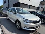 Skoda Fabia Ambition PDC/TEMPOMAT/KLIMA/ALUFELGEN - Skoda Fabia Gebrauchtwagen in Kassel