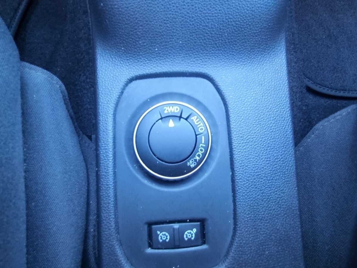Fahrzeugabbildung Dacia Duster Prestige Blue dCi 115 4WD