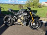 Ducati Streetfighter V4S - Offers