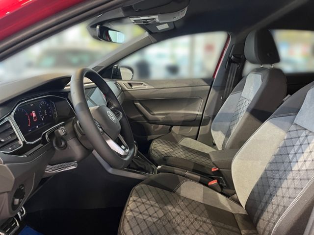 Fahrzeugabbildung Volkswagen Taigo 1.0 TSI DSG R-LINE GJR BLACK ROOF