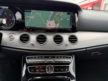 Mercedes-Benz E 350 4Matic Avant.+Allterain+ILS+Kamera+Distr.