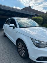 Audi A1 1.2 TFSI Attraction Attraction - Audi A1 bis 5.000 Euro