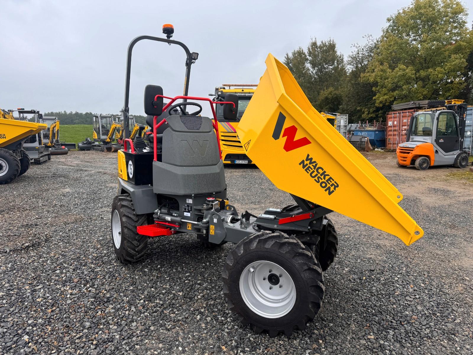 Wacker DW15 Raddumper Drehkippmulde