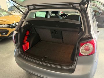 Volkswagen Golf - 9