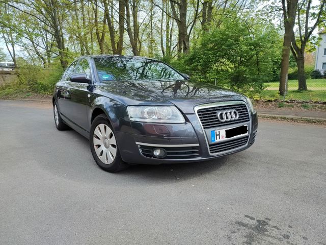 Audi A6 2.4 - S-Line