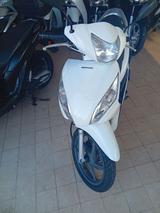 Honda Vision 50 . - HONDA VON 1 BIS 50 CCM