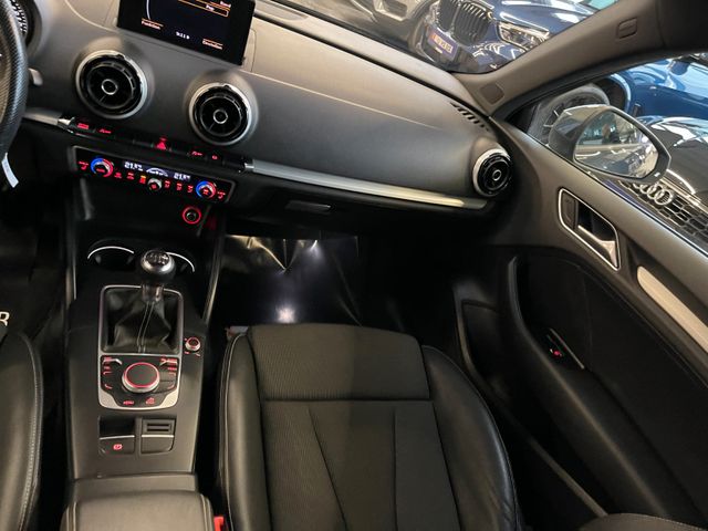Audi A3 S line *Sportpaket*Klima*Xenon*PDC*Navi*SHZ*