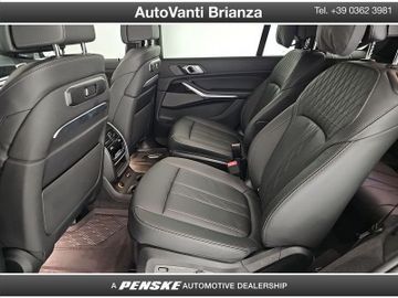 BMW X7 - 12