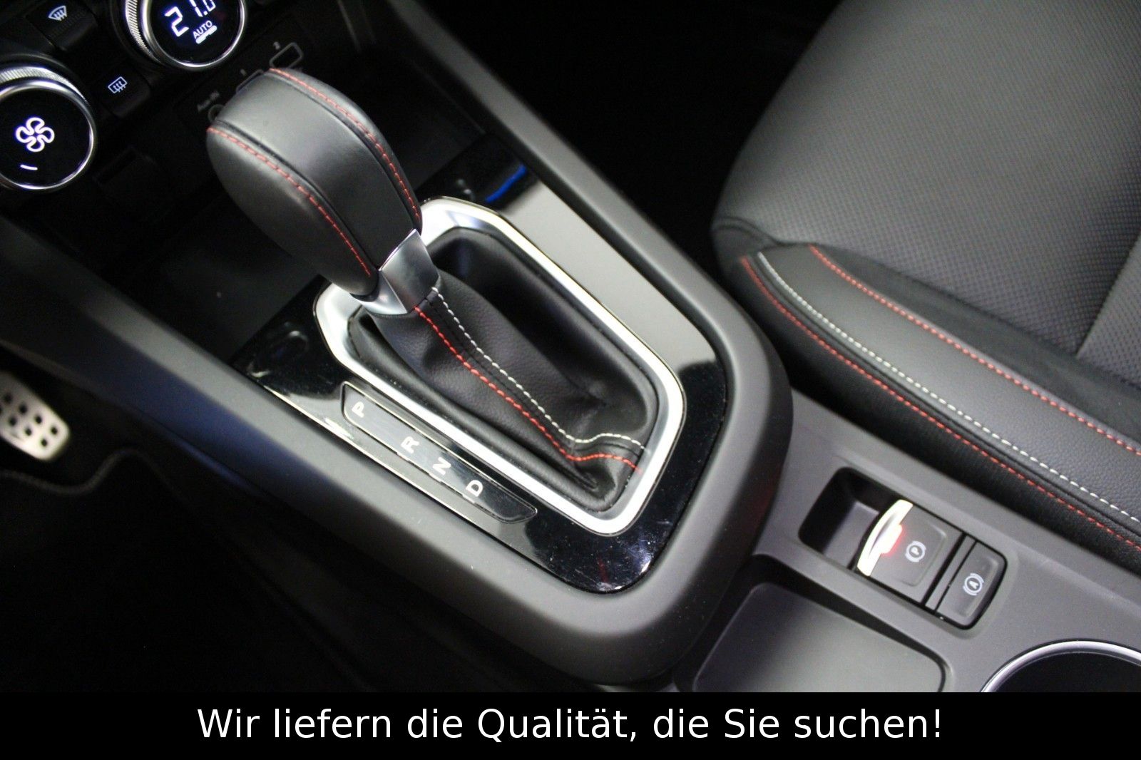 Fahrzeugabbildung Renault Arkana Mild Hybrid 160 EDC R.S. Line Fast Track