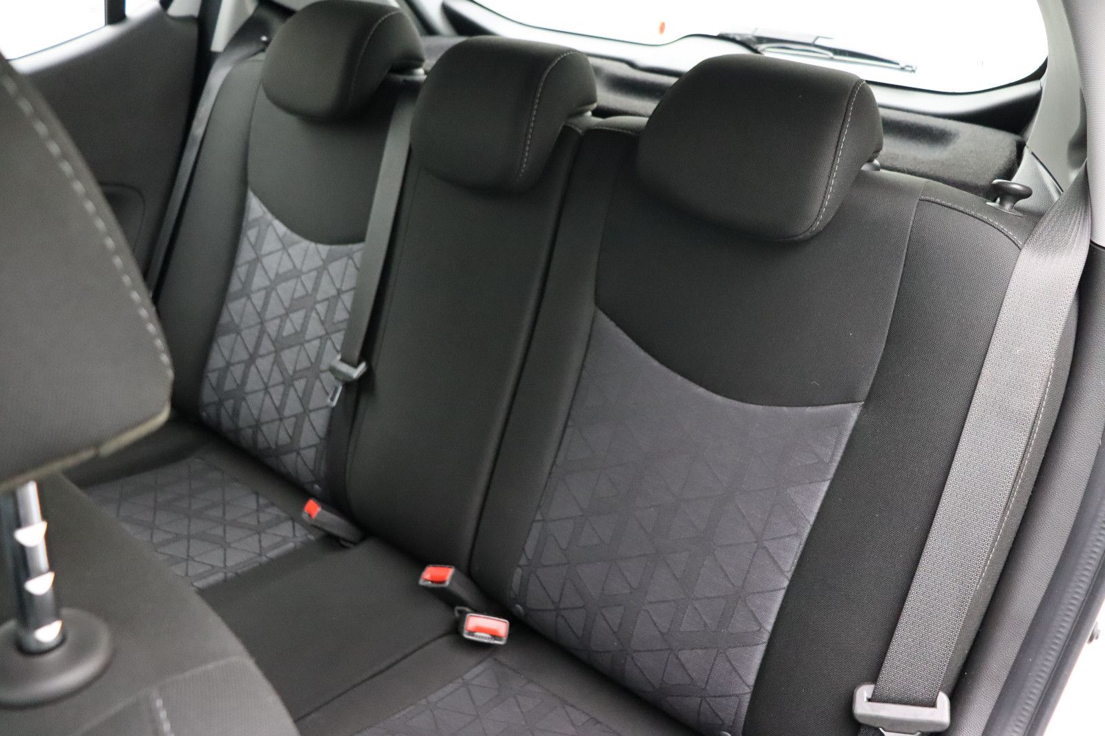 Fahrzeugabbildung Opel Karl 1.0 120 Jahre Start/Stop