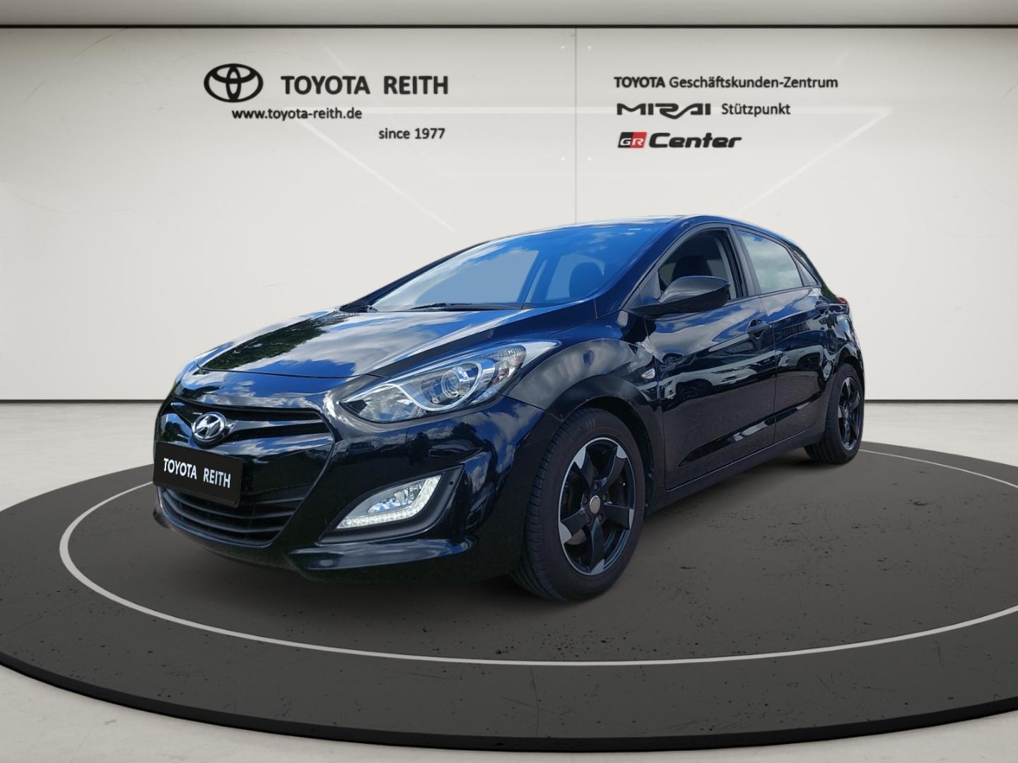 Hyundai i30 Klima el.SP Multif.Lenkrad CD eFH MAL LED-Ta